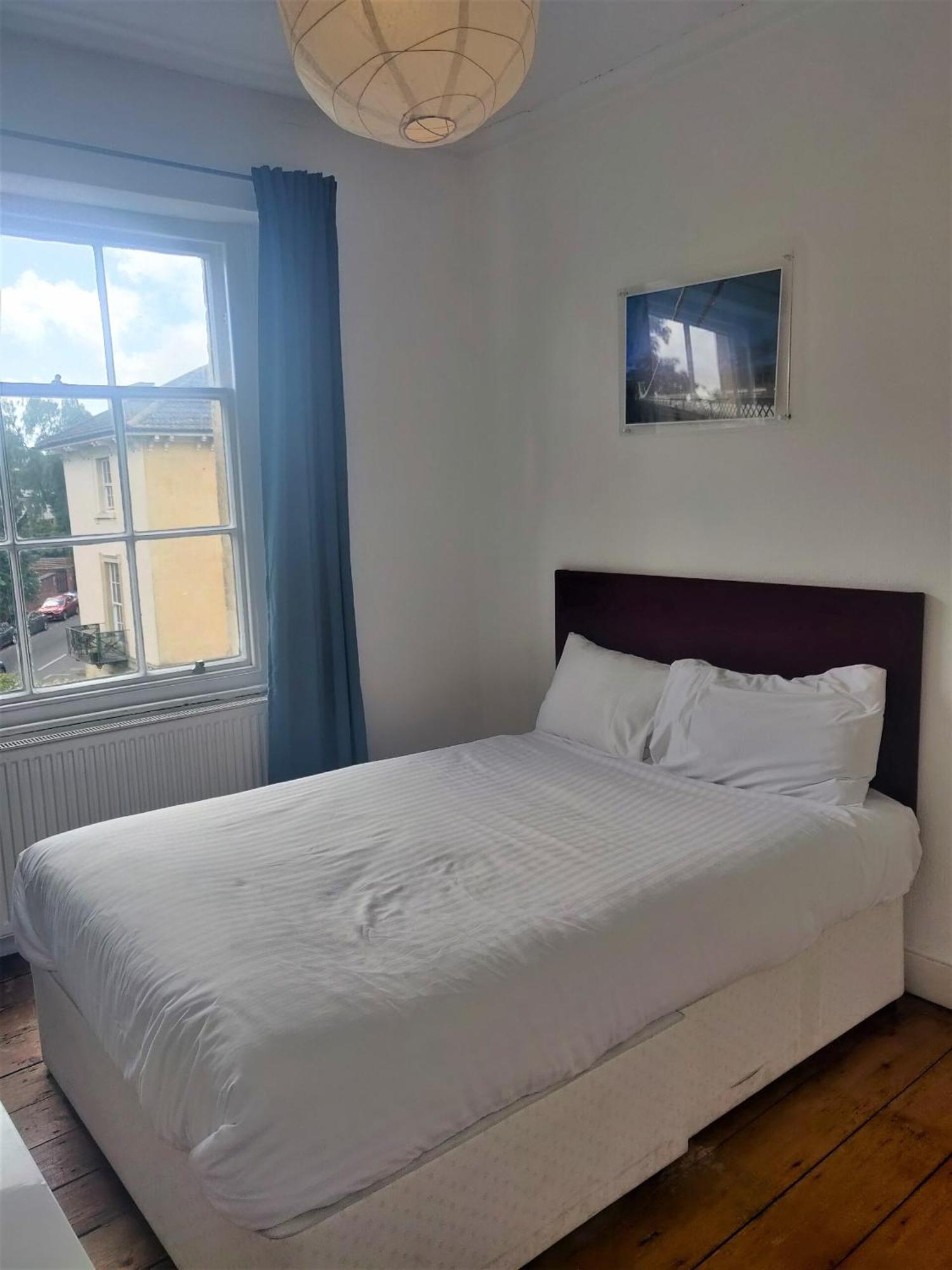 Westbourne Place Rooms - By Clifton Short Lets Bristol Pokoj fotografie